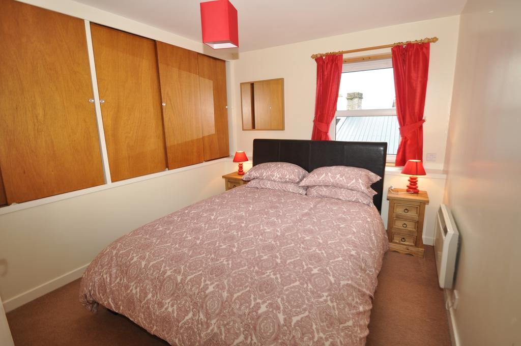 3 Varis Apartments Форрес Экстерьер фото
